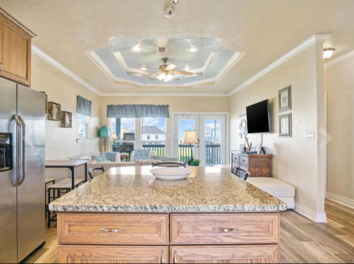 Fancy Nancy 2 Min Walk To Beach, Lyft, Pet-Friendly Bolivar Peninsula 外观 照片