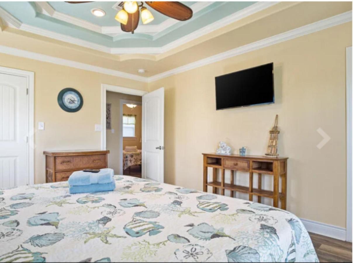 Fancy Nancy 2 Min Walk To Beach, Lyft, Pet-Friendly Bolivar Peninsula 外观 照片