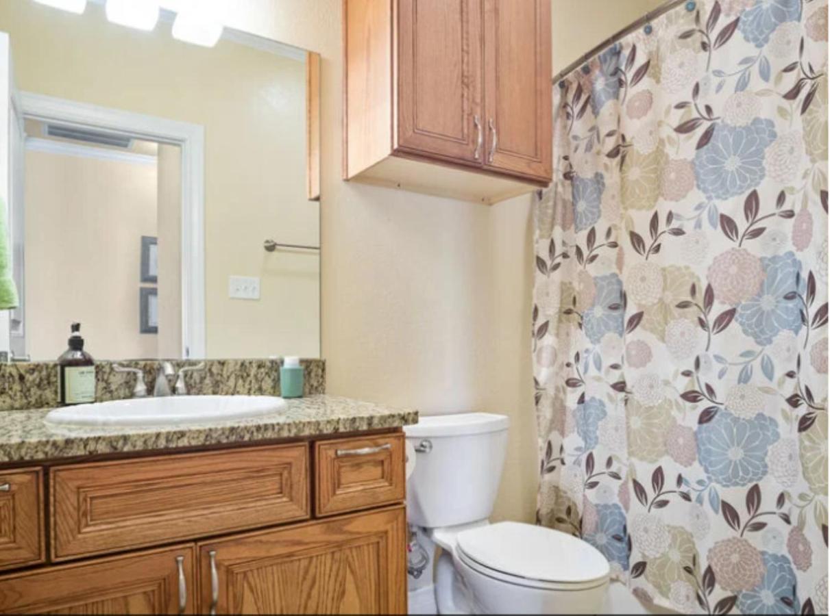 Fancy Nancy 2 Min Walk To Beach, Lyft, Pet-Friendly Bolivar Peninsula 外观 照片