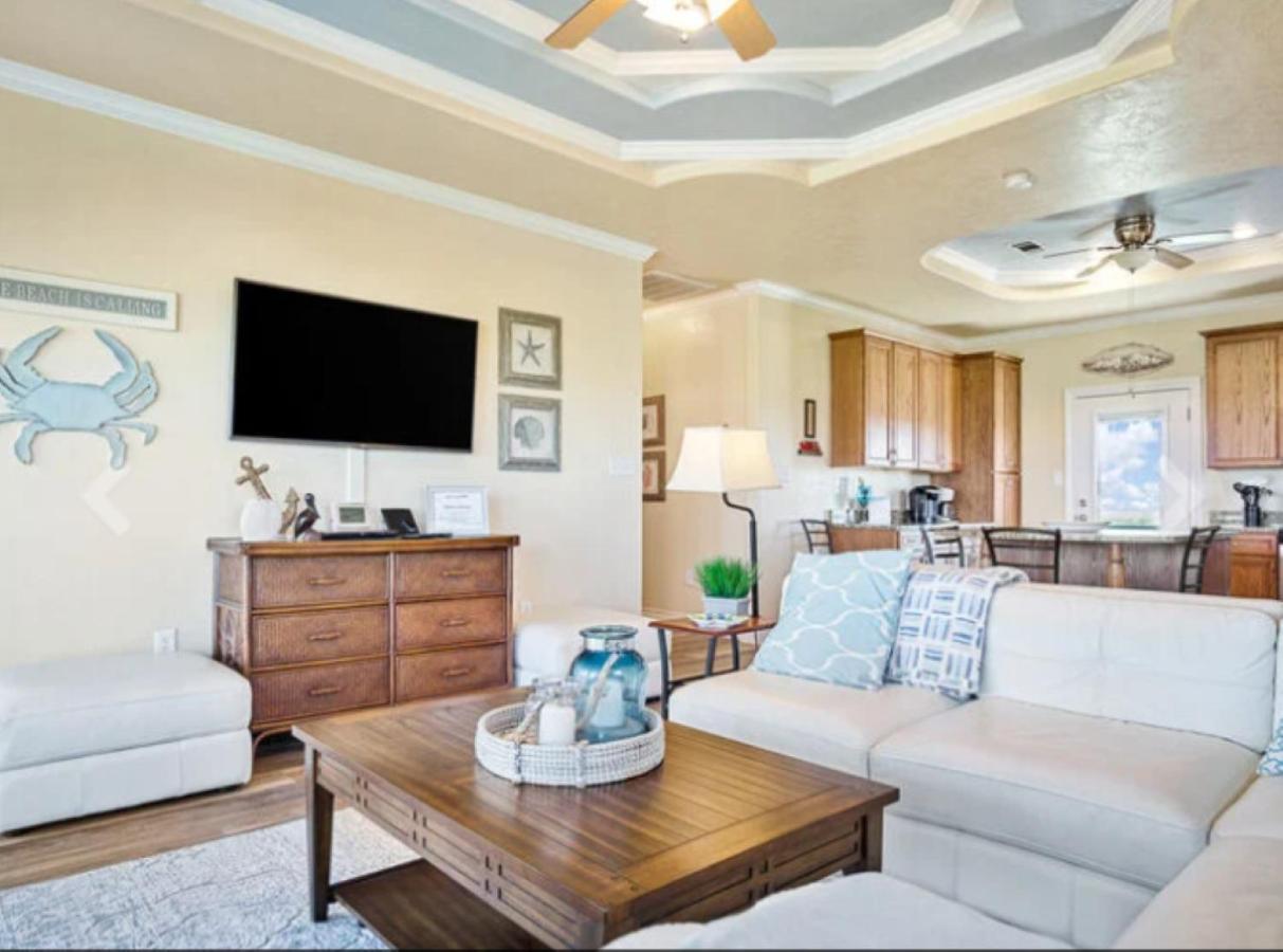 Fancy Nancy 2 Min Walk To Beach, Lyft, Pet-Friendly Bolivar Peninsula 外观 照片
